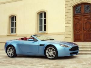 Aston Martin V8 Vantage Roadster 2006 года 